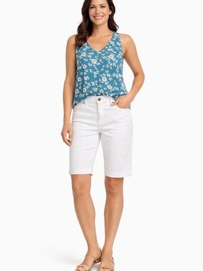 Ann Taylor LOFT Women's White Denim Bicycle Shorts with Stretch  Size 4